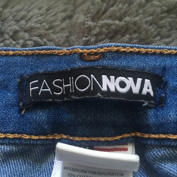 Fashion Nova Jeans - Picture 1 of 2